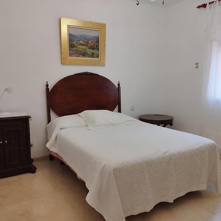 Chalet Con Piscina A 50 M De La Playa . Marbella Eksteriør billede